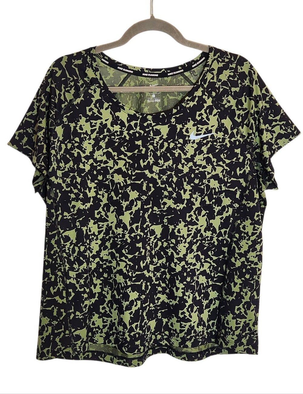 Nike Green and Black Print Performance Running Tee Size 1X